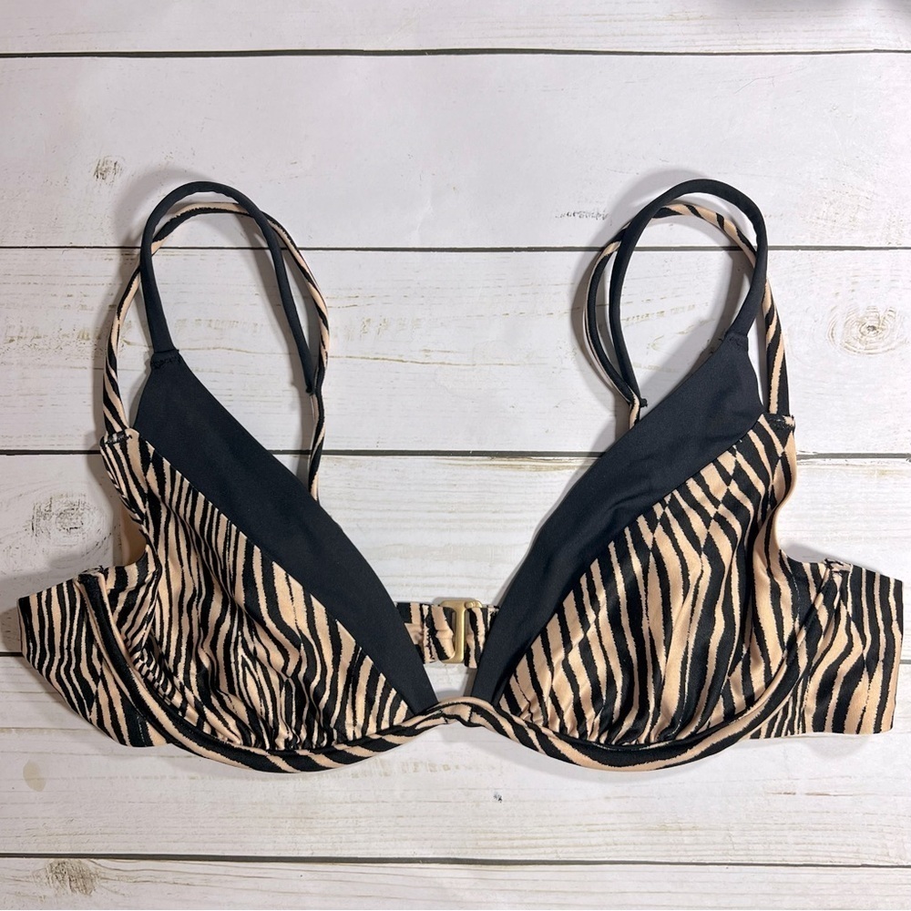 L*Space | Fused Zendaya Bralette BikiniTop In Black & Tan Animal Print | S